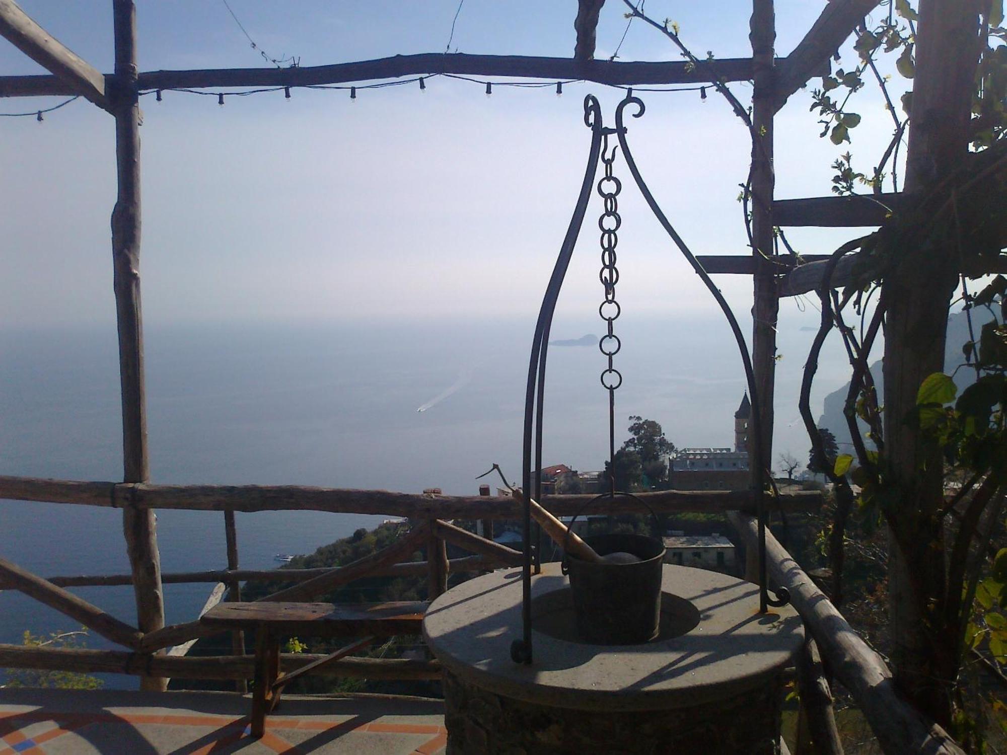 Le Ghiande Bed & Breakfast Позитано Екстериор снимка